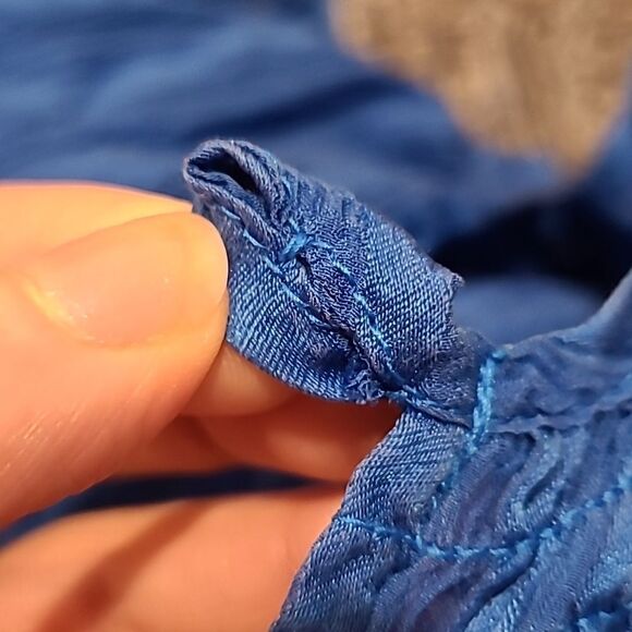 BCBGGeneration womens silk blue long sleeve sheer‎ open back tie black shirt - Picture 7 of 7